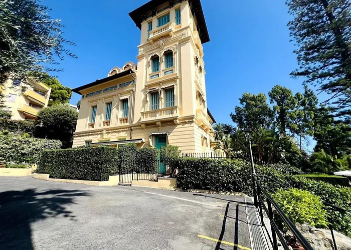 Luxury Penthouse Belvedere - * Ospedaletti