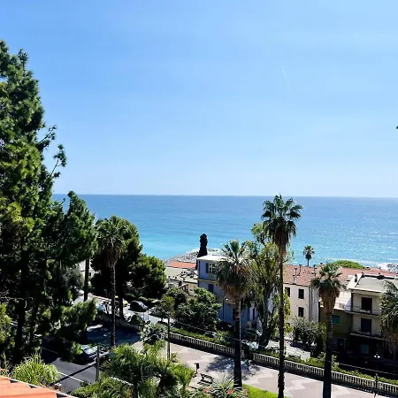 Luxury Penthouse Belvedere - Ospedaletti